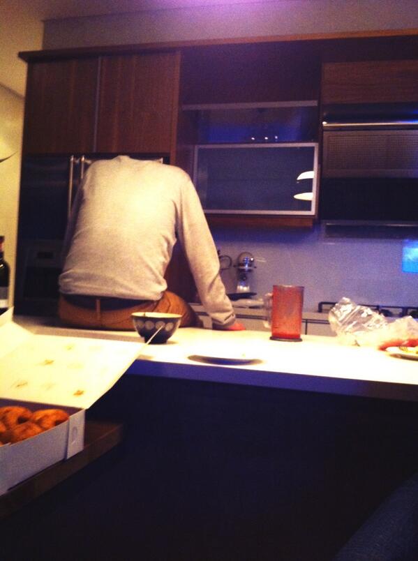 Ale Scherf "any hole is a goal" :/ nice to know you're officially out the closet boy ;)