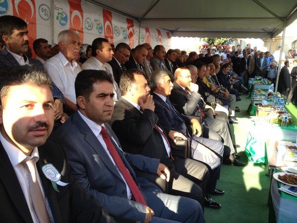 Yarım asırlık rüya gerçek oldu.Çetintepe barajının temel atma törenindeyiz.Allah hayırlı ve uğurlu etsin.