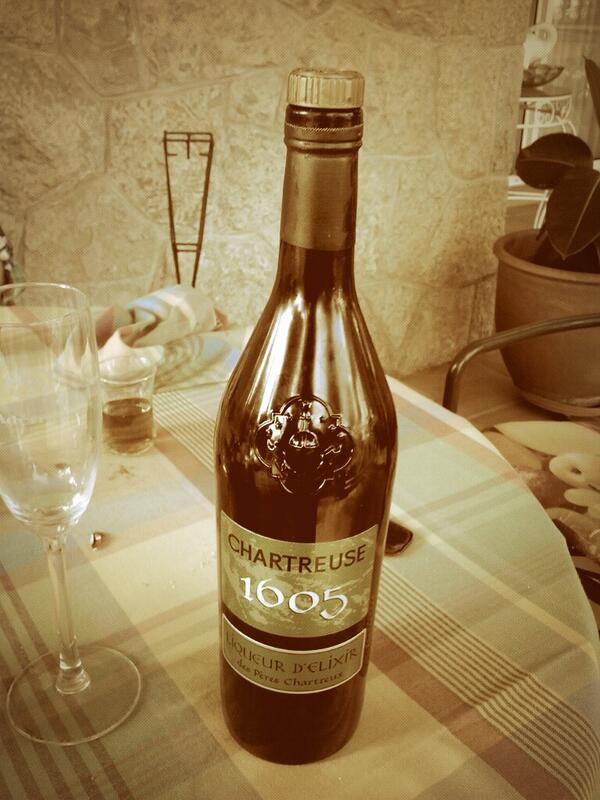 kretzo's tweet photo. Una bona manera d`acabar el dinar. http://t.co/hPybrhM90N