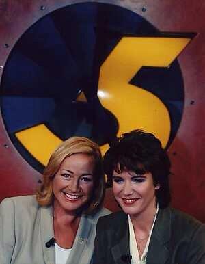 ViolaHolt1949's tweet photo. #throwback met Myrna http://t.co/OhWuNbACyH