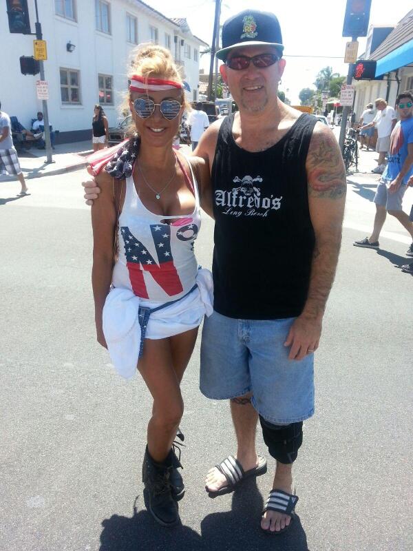 Vote4Roy's tweet photo. Me and my wife http://t.co/PWyMb0qAt6