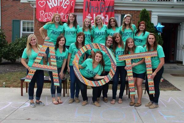 MeganBurrer's tweet image. My lovelies #pledgeclass