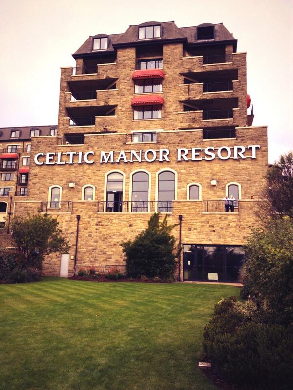 great gig at The Celtic Manor in aid of <a href="/StAnnesHospice/">St Anne's Hospice</a>! Great cause :)
