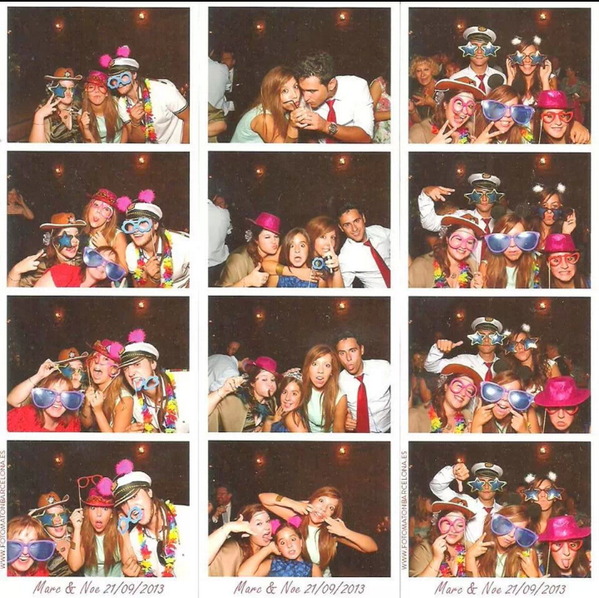 SaraMJ1989's tweet photo. @aroaelvira1 @Eliaaelvira @rausell10 #fotomaton #bodafamiliar #inolvidable #quierorepetir http://t.co/rin7coE7zf