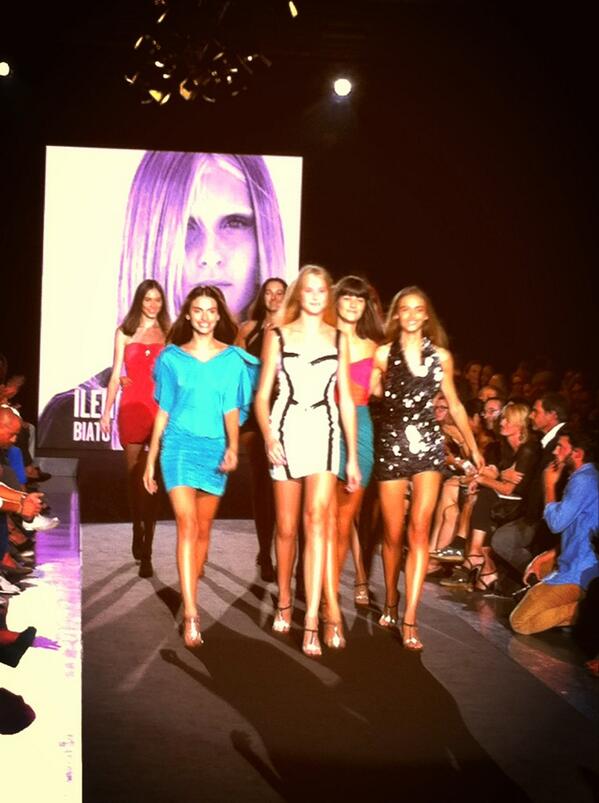 EliteModelLookI's tweet photo. Ilenia vince EML Italia 2013 e volerà in Cina per la finale mondiale. #EliteModelLookItalia2013 #MadeInElite http://t.co/ppXPPGiG1R