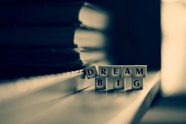 Chinette2's tweet photo. Dream big http://t.co/Rg7XXbeoDC