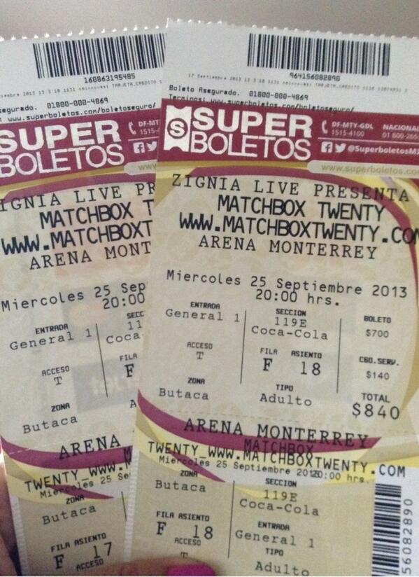 celicaManifacio's tweet photo. @ThisIsRobThomas cant wait to see you in Monterrey!!! @MatchboxTwenty @StalkingKyle http://t.co/C6cPbtpfEh