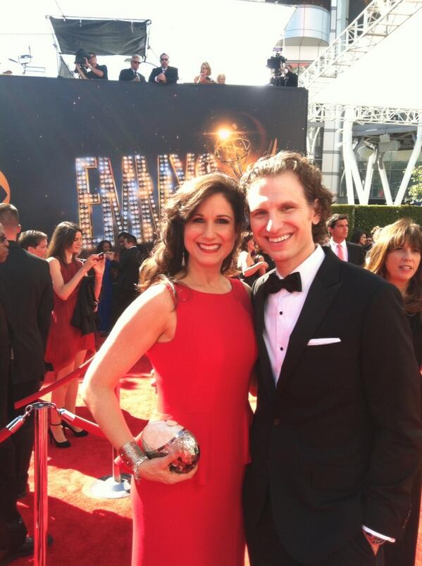 SebArcelus's tweet photo. Us, on red. Her, in red.
@StephanieJBlock #Emmys2013 http://t.co/Kcn7VBPy21