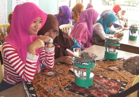Batik Tulis Juwana tweet media