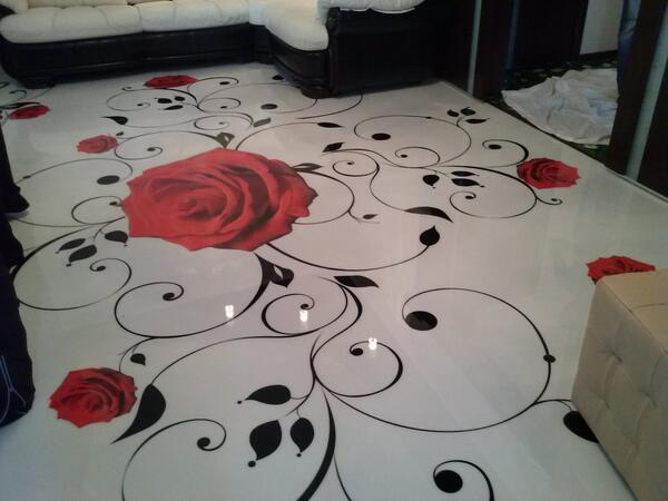 orenfloor tweet picture