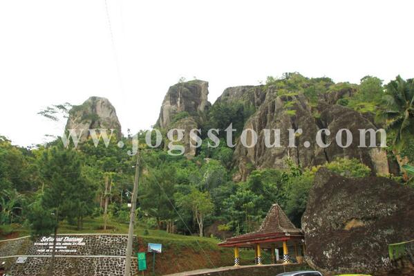 Gunung api purba? Cuma ada di Jogja! :) #JogjaBanget