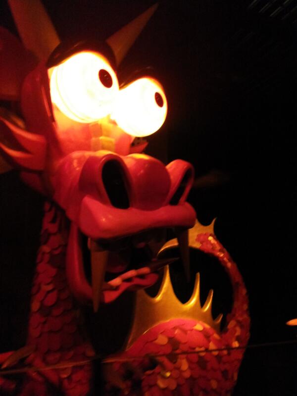 ... This one should be on uncle Rhaegel's personal sigil!