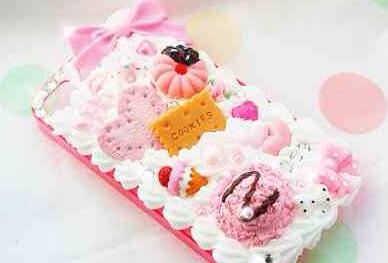 pellilly's tweet image. Good afternoon Pelliliers! Remember to retweet us and you could win a free Pellilly case just like this one! 🎀💗🎀💗🎀