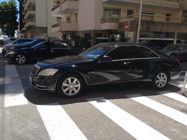 spring_class's tweet image. location-voiture-luxe-paris.fr