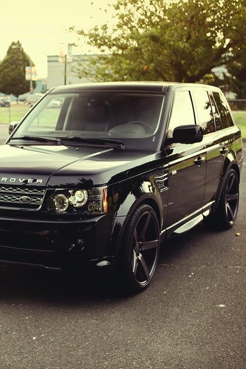 CarPornPhotos's tweet photo. Black Rover http://t.co/TGRHOCMeiW