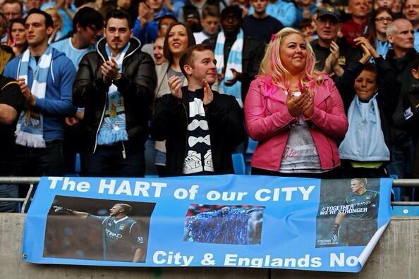 FansPhotos's tweet photo. Manchester City fans. http://t.co/TwaBeehMh1