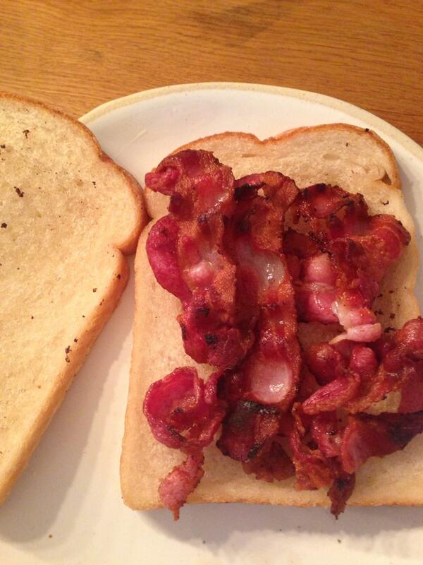 Nigella_Lawson's tweet photo. Bacon sandwich now - bread dunked in bacon fat! #feedtheteen http://t.co/fN9v0USYcJ