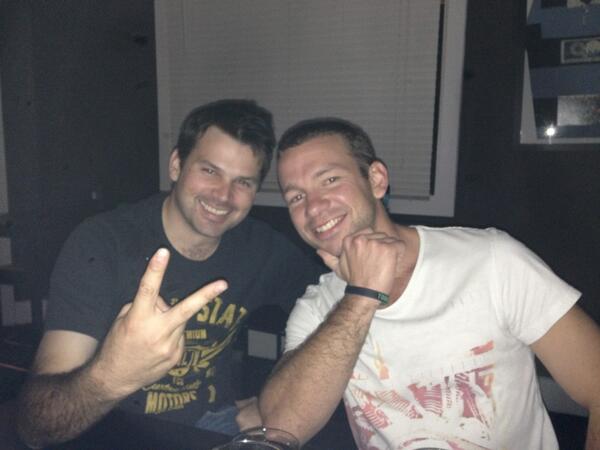 h_mish's tweet photo. Havin' some beers with Hatchy! #hatchtags #drunk #sexy #killingit http://t.co/YvAKfZjKz2