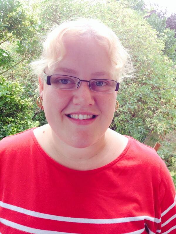 emsie44's tweet image. Do u like my new glasses