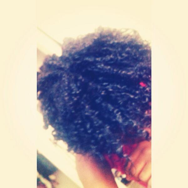 i need my hair straightened !! 😫🙆