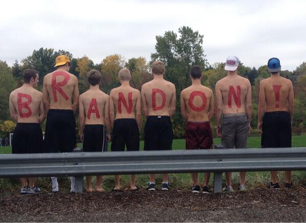swright1656's tweet photo. Good to see the boys showed up to support .. and they can spell too http://t.co/CbtXcc31iP