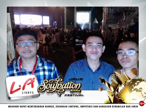 nobbyonist's tweet photo. Having a great time at the L.A Lights Java Soulnation Festival 2013 #Lasoulnation http://t.co/8oaQRwLRS3