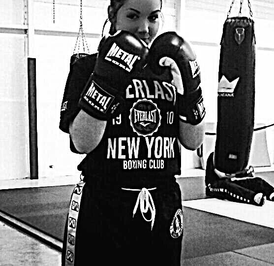 Notoriouus_Kim's tweet image. #FullContact #BoxingTeam #Everlast #Passion Loooooooove