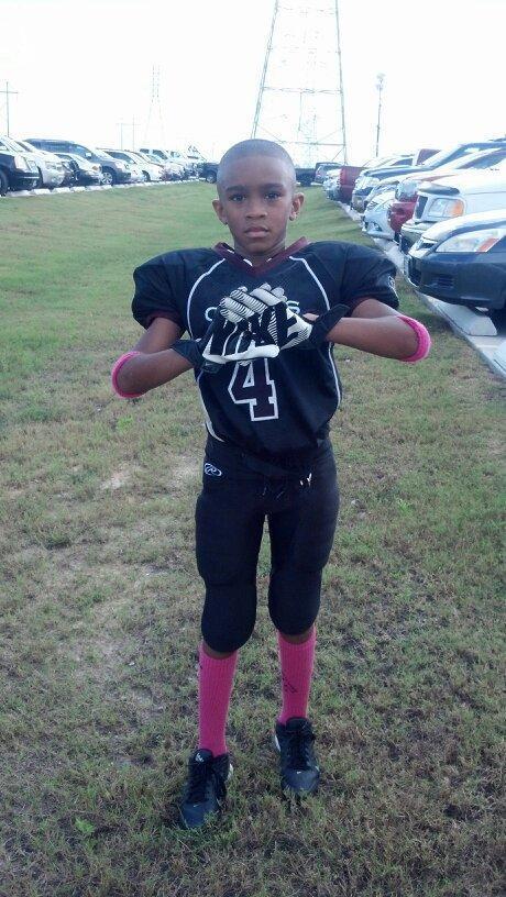 _acw2011's tweet image. My future SU running back. Love this young man