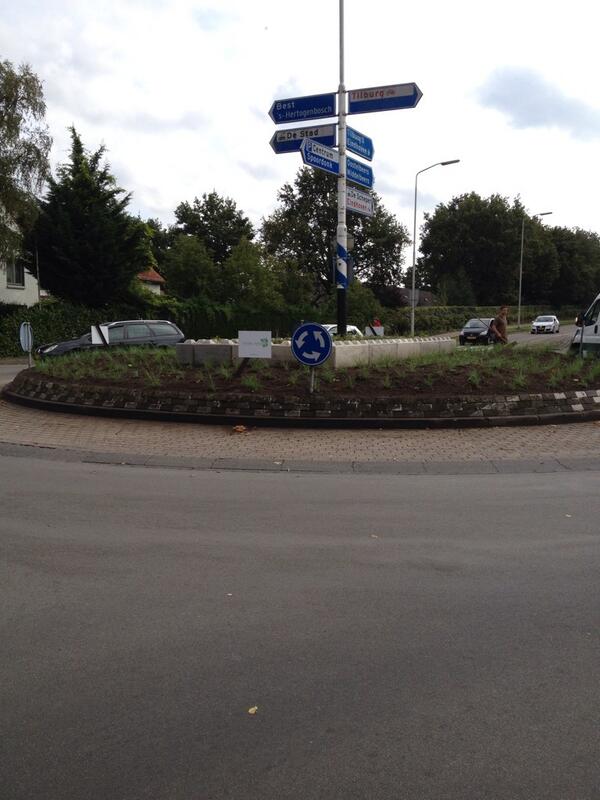 Mooi geschreven stuk in regionale krant voor overnemen van rotonde <a href="/gem_oirschot/">Gemeente Oirschot</a> door #vangestelhoveniers