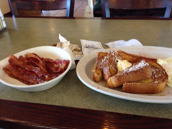 thekingtapp's tweet photo. Ron Swanson would approve. @Merkel_Says http://t.co/O4xHWrfw2t