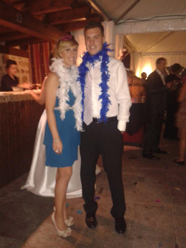 mediavilla_87's tweet photo. De bodorriooooo!!!!!! Con @loreagoitia http://t.co/kYrfQ1WPrE
