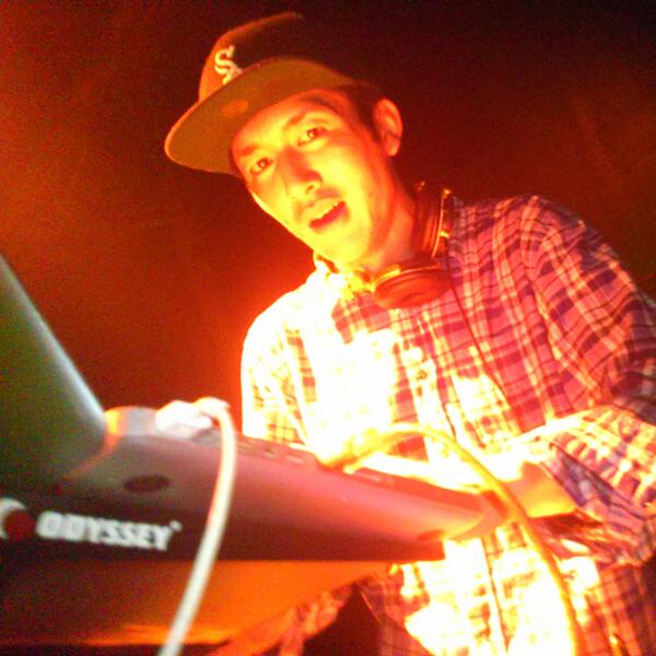 wildock03's tweet photo. @ayatamu0105 温水機能もか。お主やるな。 http://t.co/CLVtDXbPO2