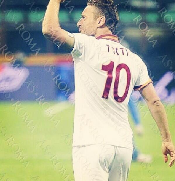 Frases_Futbol's tweet photo. Leyenda, descripción gráfica: http://t.co/z3meKkHc3P