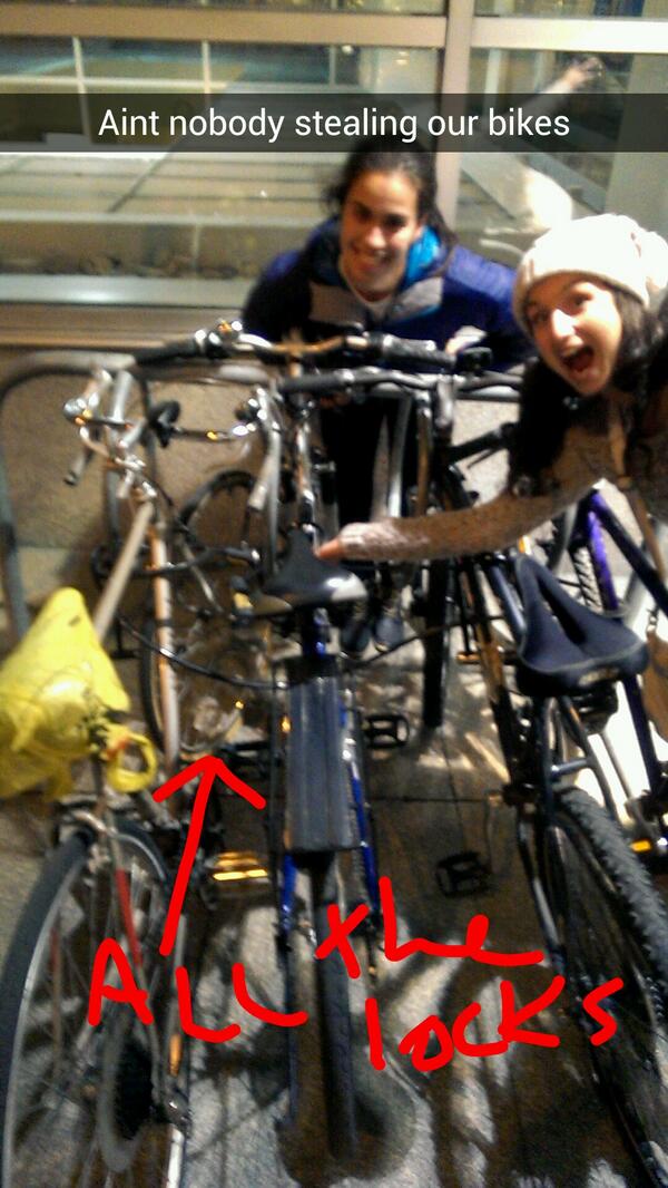 sparkymono's tweet image. #maxsecurity with the @frizzhouse