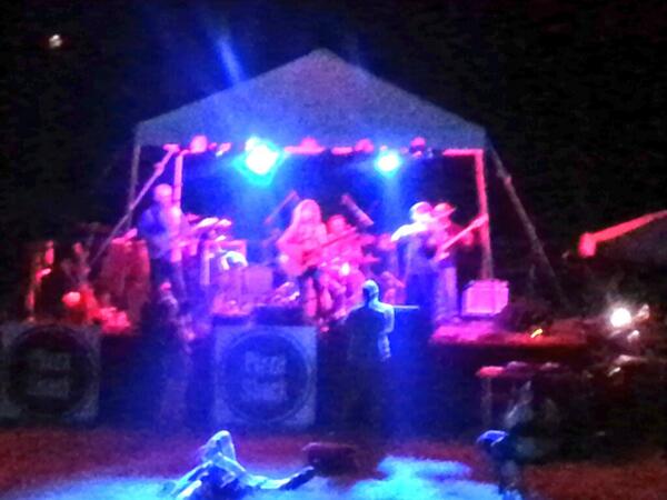 ABsport19's tweet photo. Yea it is! RT @RootsnBrews: RT: @carolineaiken is awesome! #rootsnbrews #igetaround http://t.co/NHaoEVDfx8