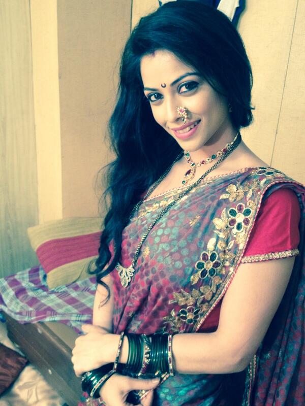 Deepali Pansare in Saree | Veethi