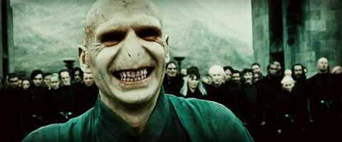 LordVoldemort_S's tweet photo. Mañana es Lunes http://t.co/gjwpLqVn7n