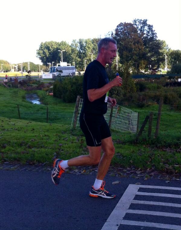 Martin Veldwijk in actie tijdens de #zwolsemarathon 2013