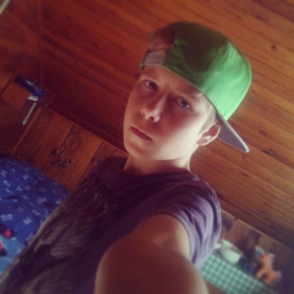 VladaMares's tweet photo. Hello im Vláďa Mareš ♥ http://t.co/rmeZq2bkA7