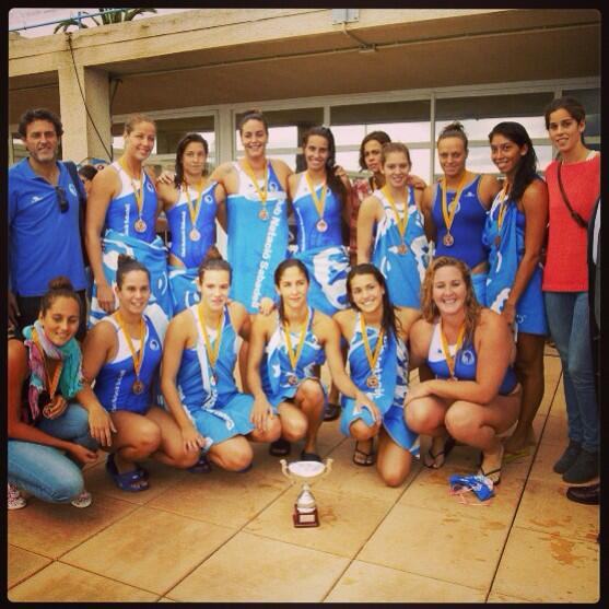 Primer título de la temporada  campeonas de la Copa Catalunya! #cns