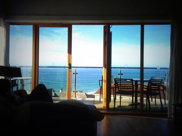 _EllieMitchell's tweet photo. Amazing view from our apartment 😍 http://t.co/PAJvFgTS1A
