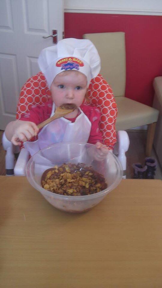 ashleigh_jayneg's tweet image. I have the cutest sister ever! #minibaker
