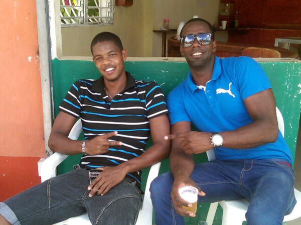 TitoLaparca's tweet photo. Activo con maicol abreu http://t.co/Wa69r5krgL