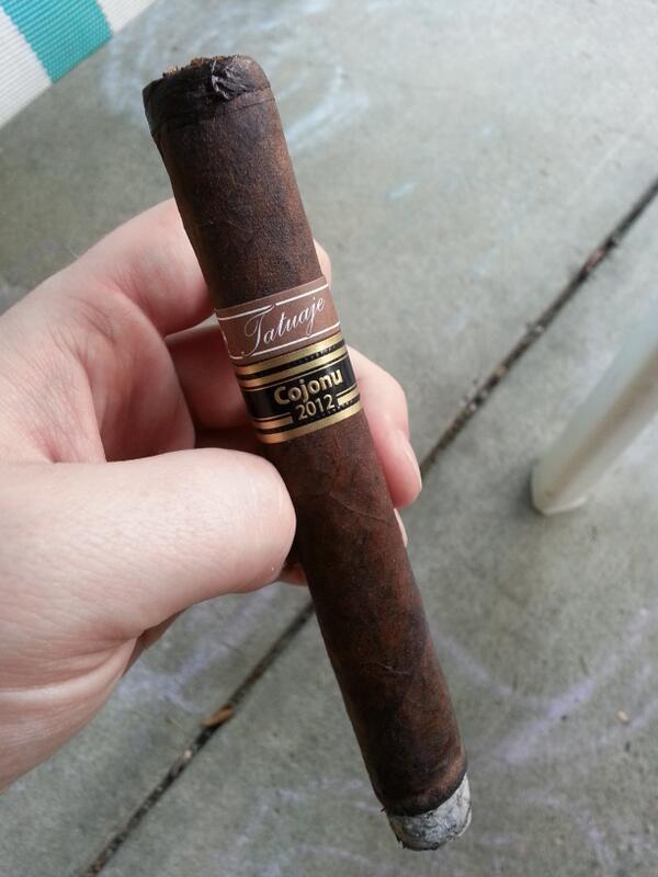 SteveVLiLo's tweet photo. Delicious. @TatuajeCigars @MyFatherCigars http://t.co/Kx5LuH2LmB