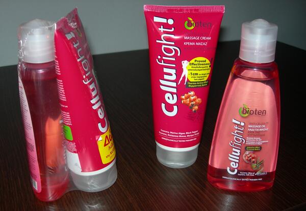 PozasWorld's tweet photo. Λατρεύω την σειρά #cellufight της @BiotenGreece γι αυτό και τις αγοράζω δυο δυο <3 http://t.co/LD9kIvxNbS