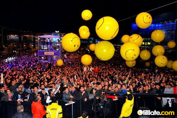 tilllate bursa (@tilllatebursa) on Twitter photo #GNCFST <a href="/kentmeydaniavm/">Kent Meydanı AVM</a> <a href="/silagencoglu/">Sıla Gençoğlu</a> ve <a href="/model_band/">Brandon Hinton</a> konseri fotoğrafları tr.tilllate.com/tr/event/11051… #GNCFST <a href="/kentmeydaniavm/">Kent Meydanı AVM</a> <a href="/silagencoglu/">Sıla Gençoğlu</a> ve <a href="/model_band/">Brandon Hinton</a> konseri fotoğrafları tr.tilllate.com/tr/event/11051…