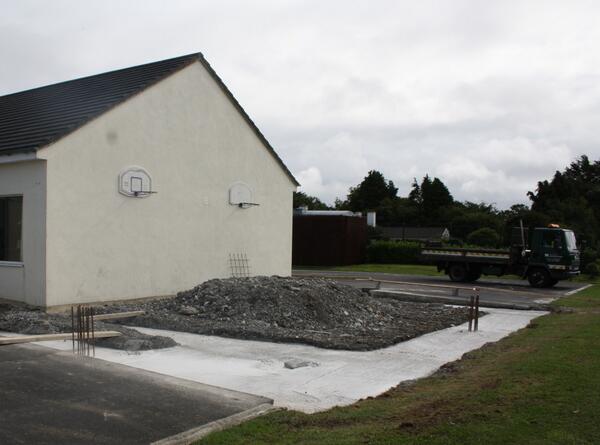 MannConstruct tweet picture