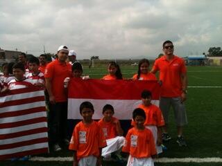 dan_velasco's tweet photo. #domingo #voluntadesdeportivas  #domingosocial #fundacionrafamarquez #holanda  #heineken #ccm @memoag http://t.co/fXJh37rKDX