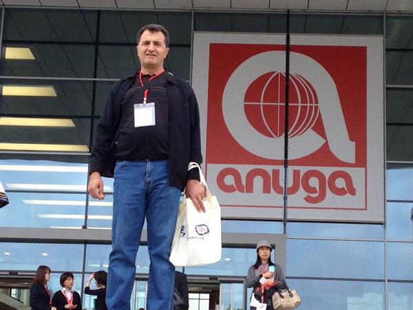 SunFaysal's tweet photo. Köln anuga gıda fuarı http://t.co/v7aY6QbDmo