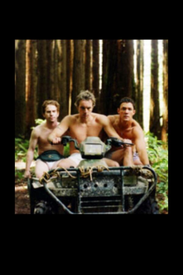 @Tenney_9 <a href="/Graffnasty69/">Daego</a> and myself on our way home from the party lastnight